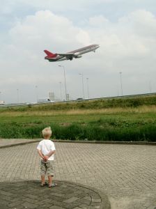 Lot samolotem z dzieckiem
